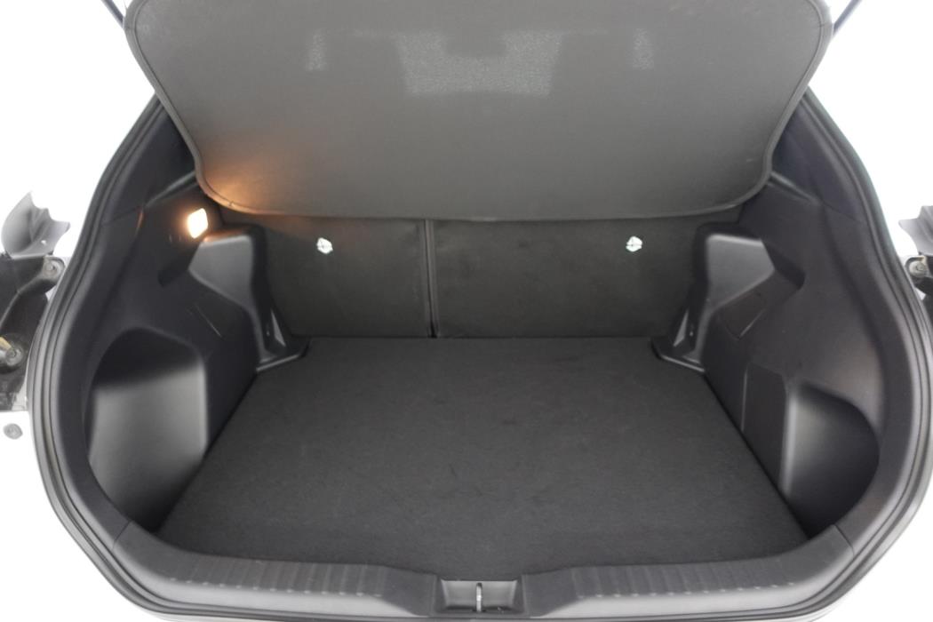 TOYOTA Yaris Cross 2024