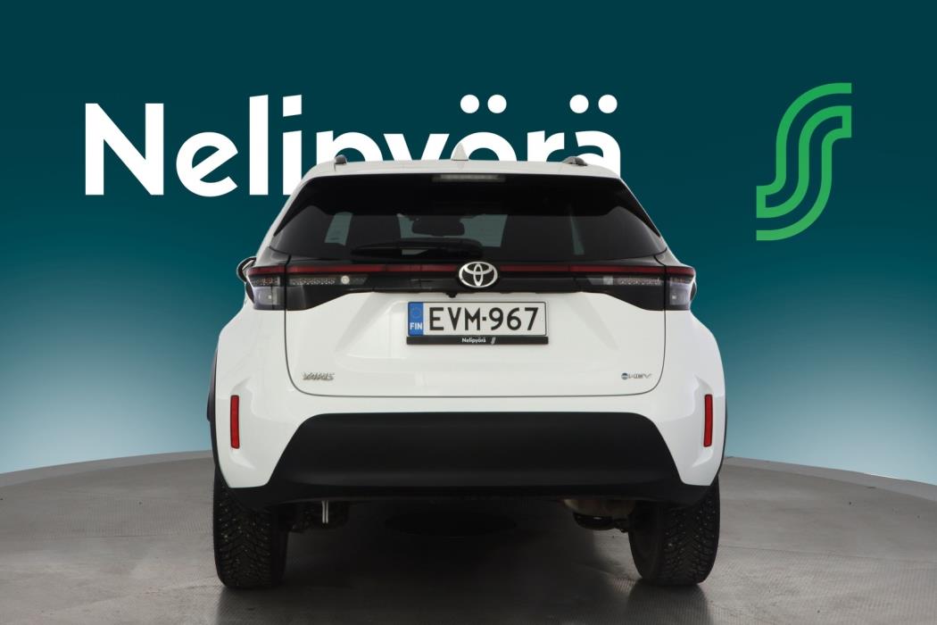 TOYOTA Yaris Cross 2024