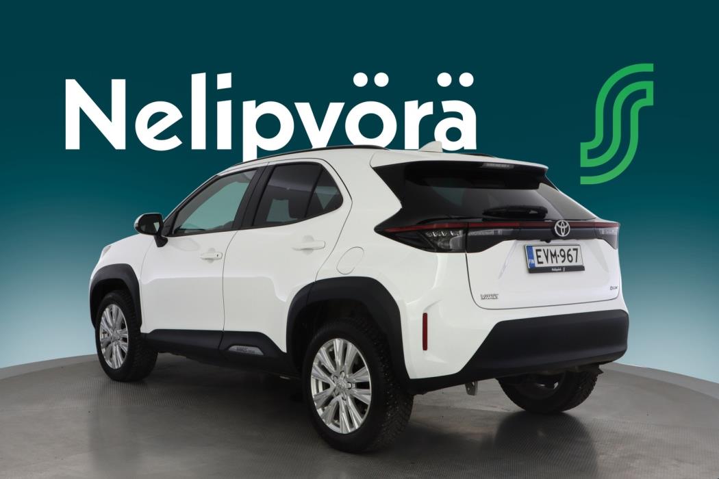 TOYOTA Yaris Cross 2024