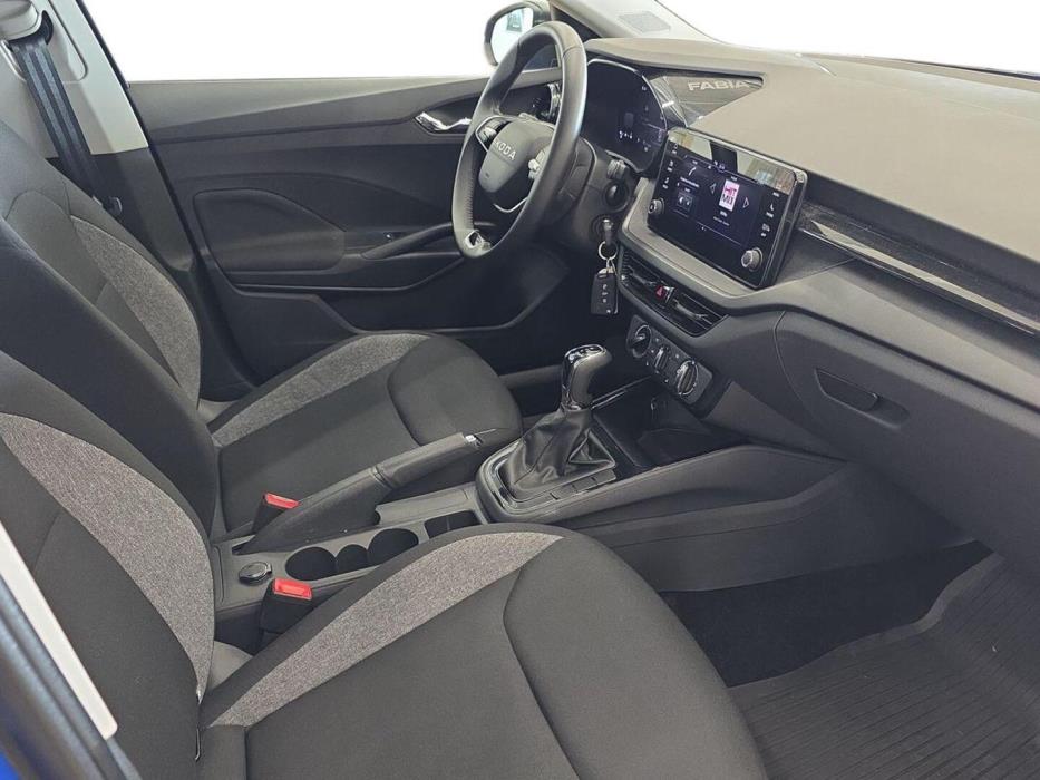 SKODA FABIA 2025