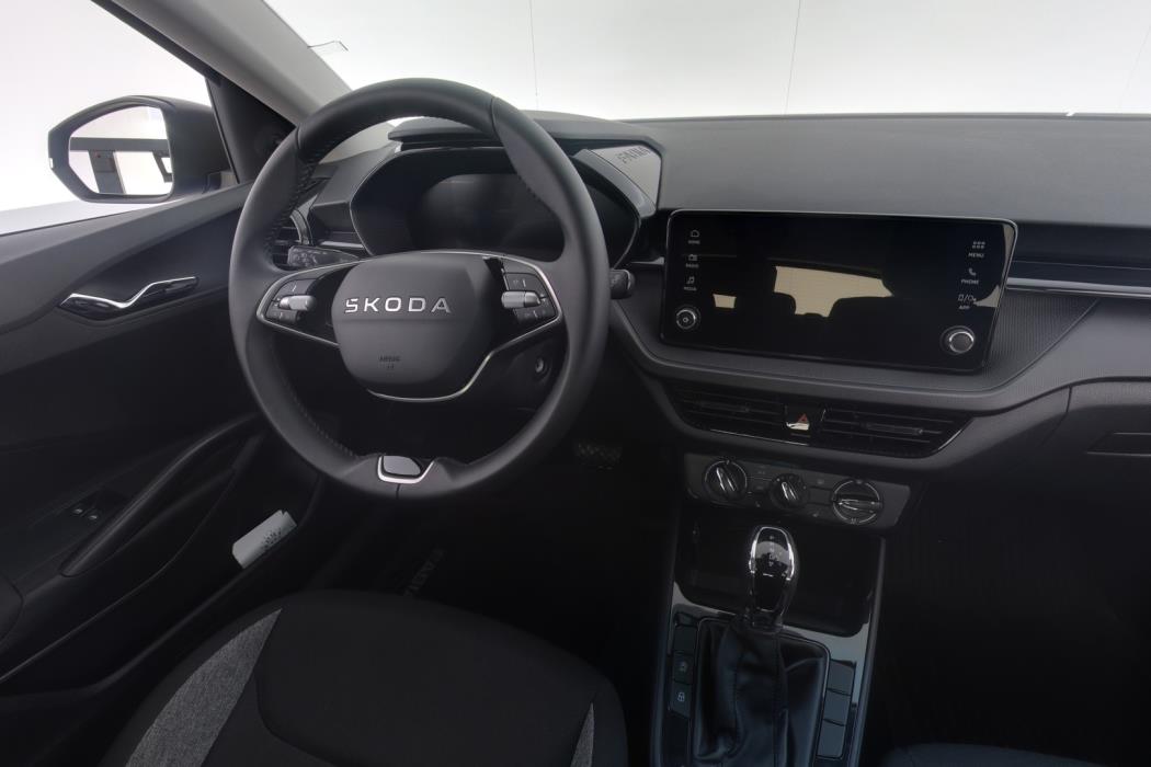 SKODA FABIA 2025