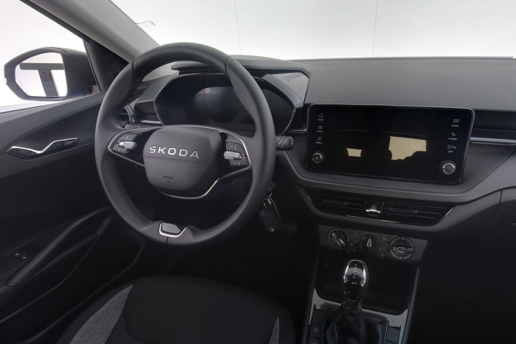 SKODA FABIA 2025