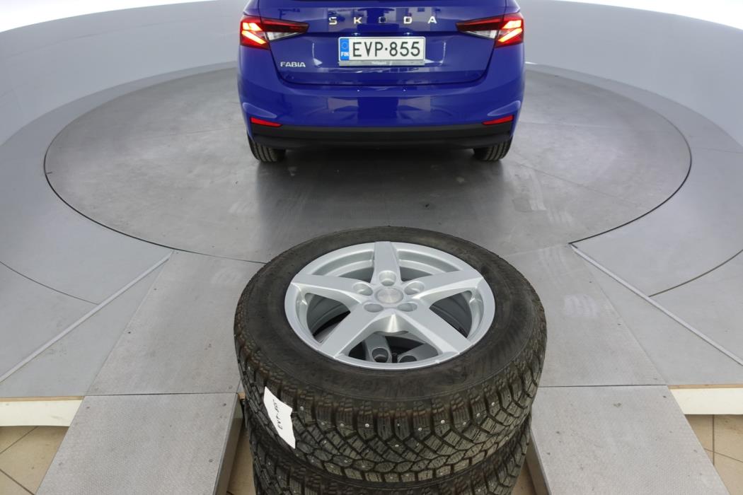 SKODA FABIA 2025