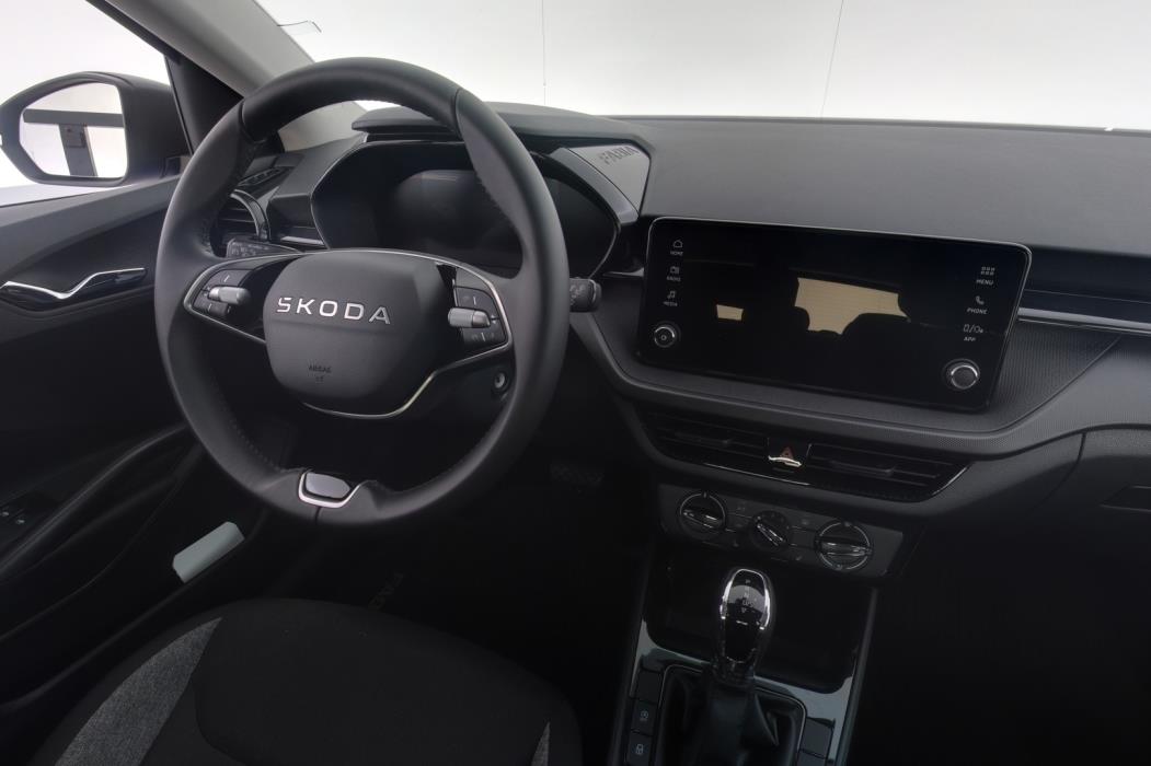SKODA FABIA 2025