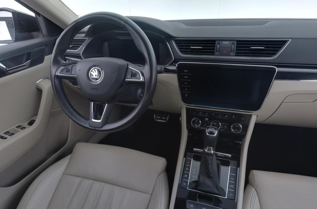 SKODA Superb 2020
