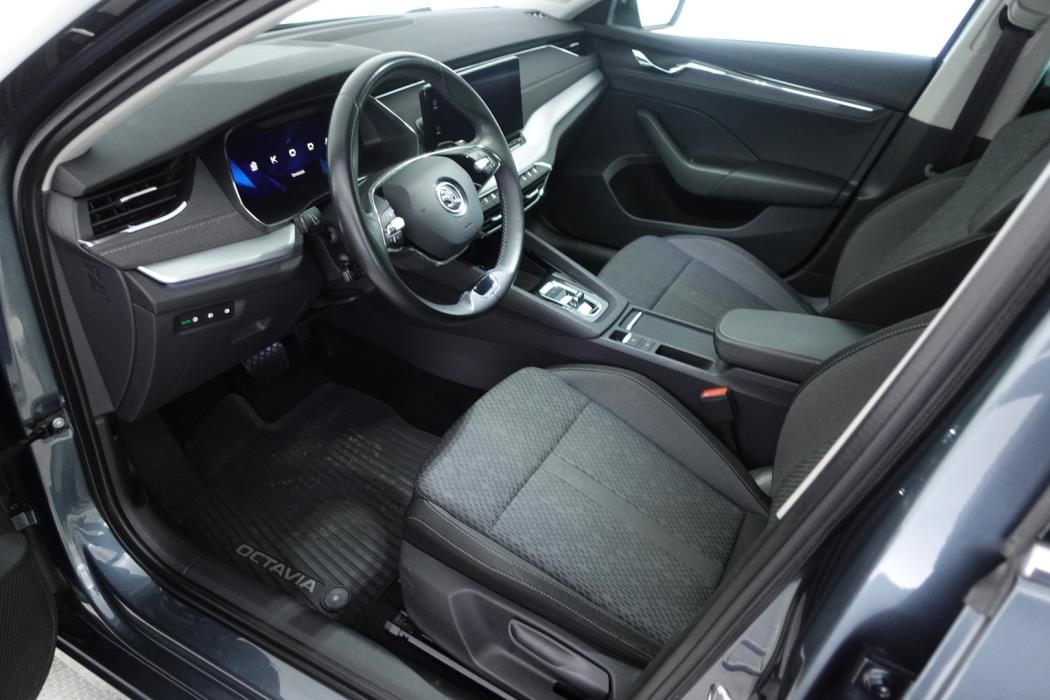 SKODA Octavia 2021