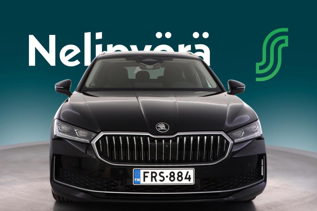 SKODA Superb 2025
