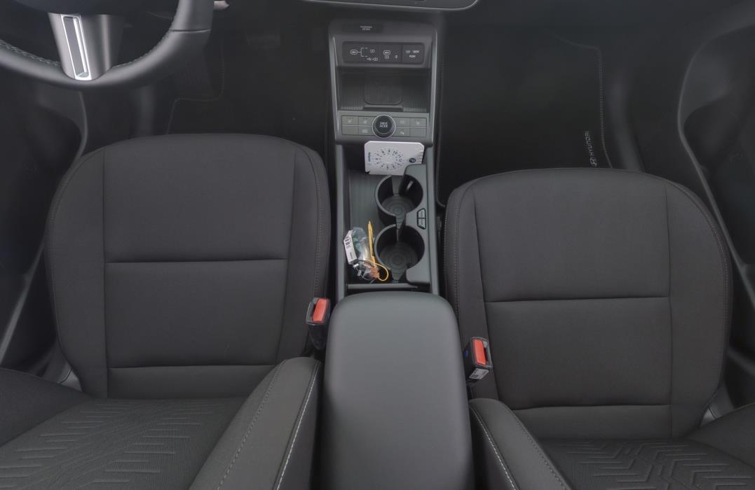 HYUNDAI KONA Electric 2026