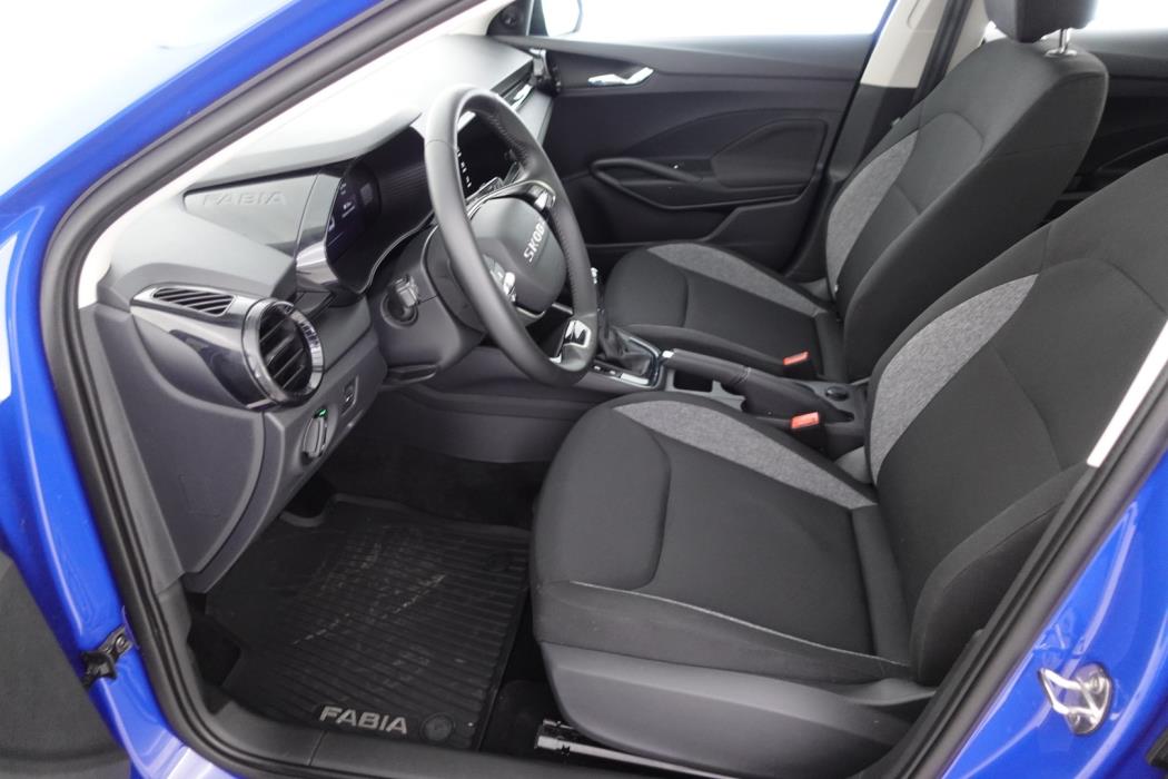 SKODA FABIA 2025
