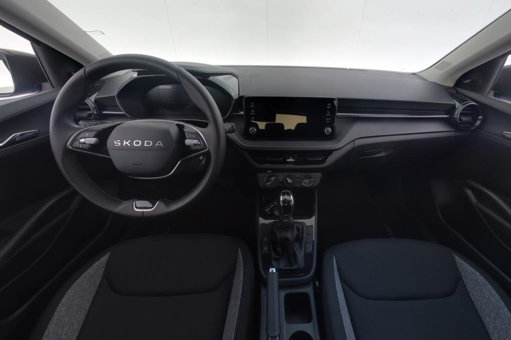 SKODA FABIA 2025