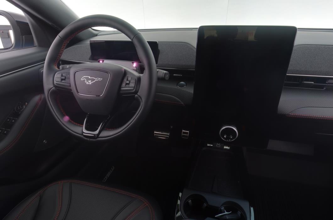 FORD Mustang Mach-E 2025