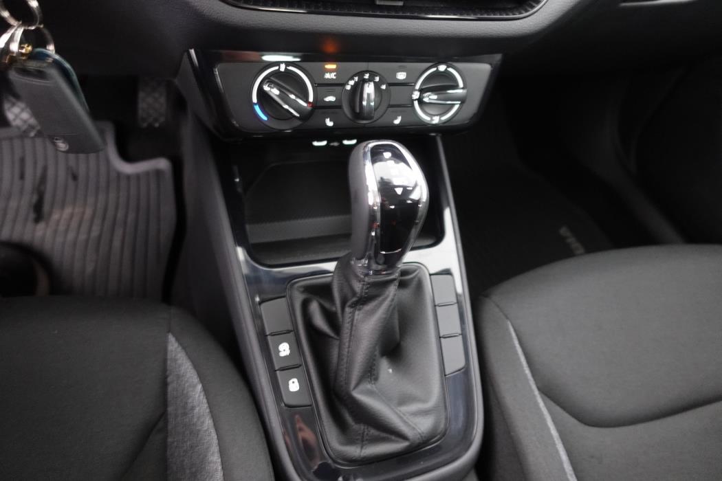 SKODA FABIA 2025