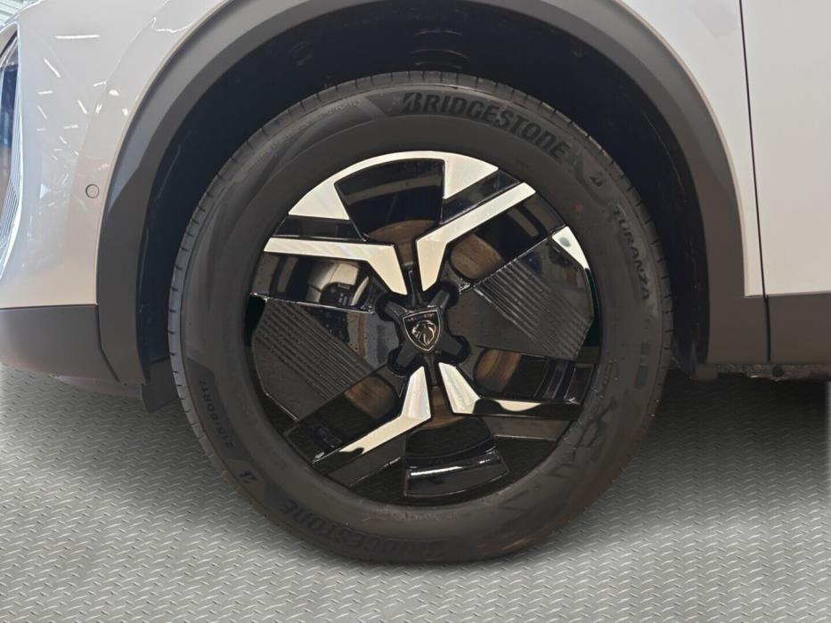 PEUGEOT 2008 2026