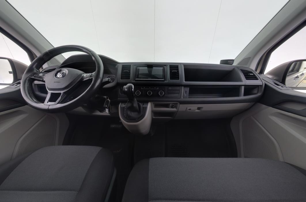 VOLKSWAGEN Transporter 2018