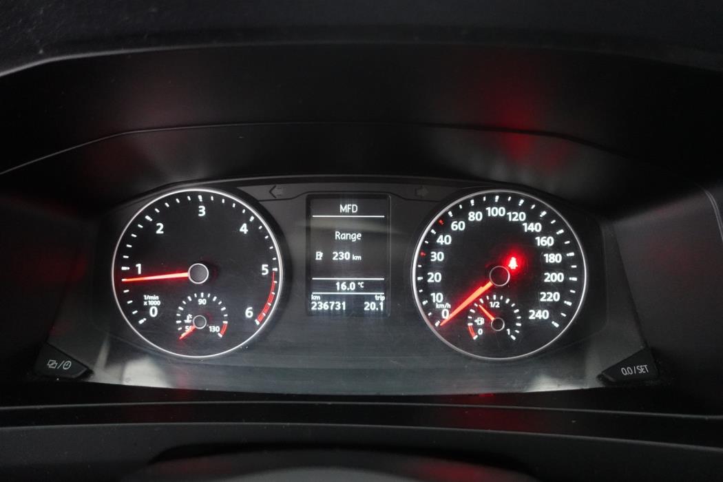 VOLKSWAGEN Transporter 2018