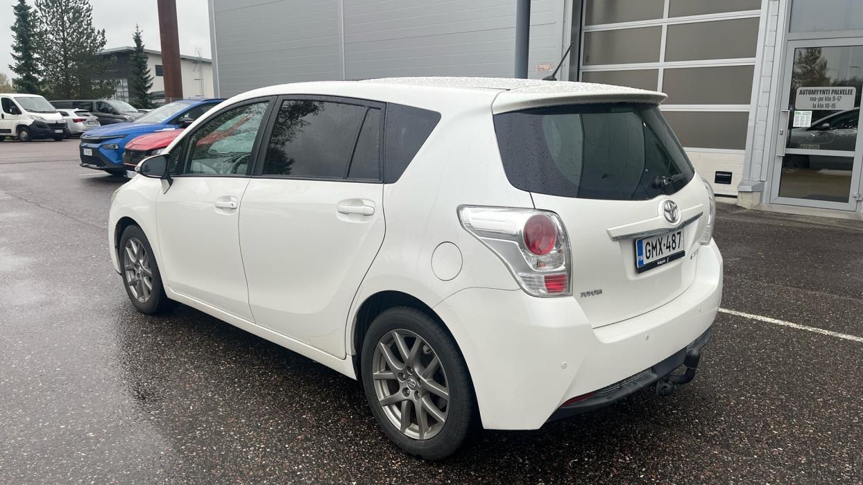 TOYOTA Verso 2013