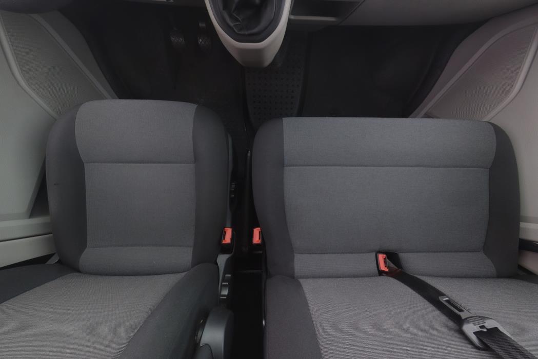 VOLKSWAGEN Transporter 2019