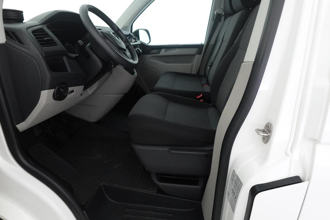 VOLKSWAGEN Transporter 2019