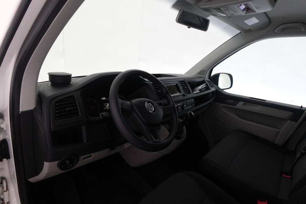 VOLKSWAGEN Transporter 2019