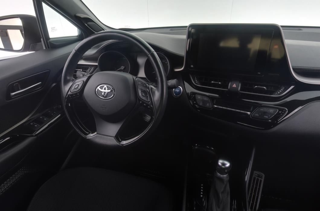 TOYOTA C-HR 2019