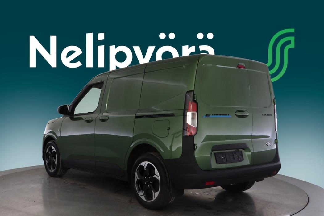FORD TRANSIT COURIER 2026