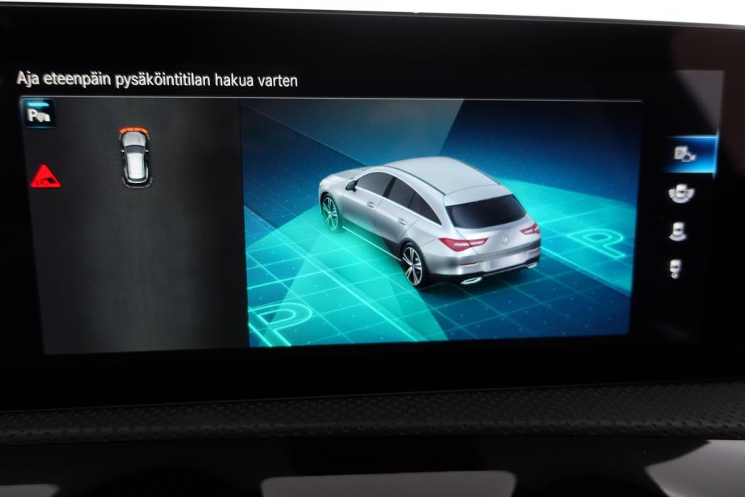 MERCEDES-BENZ CLA 2023