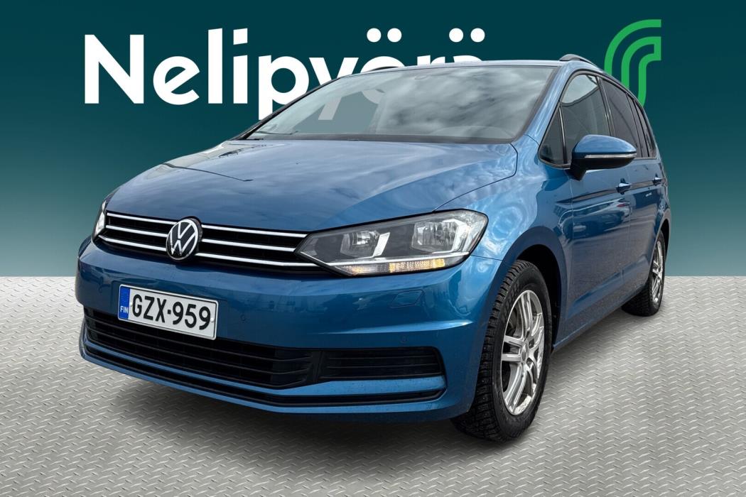 VOLKSWAGEN Touran 2021