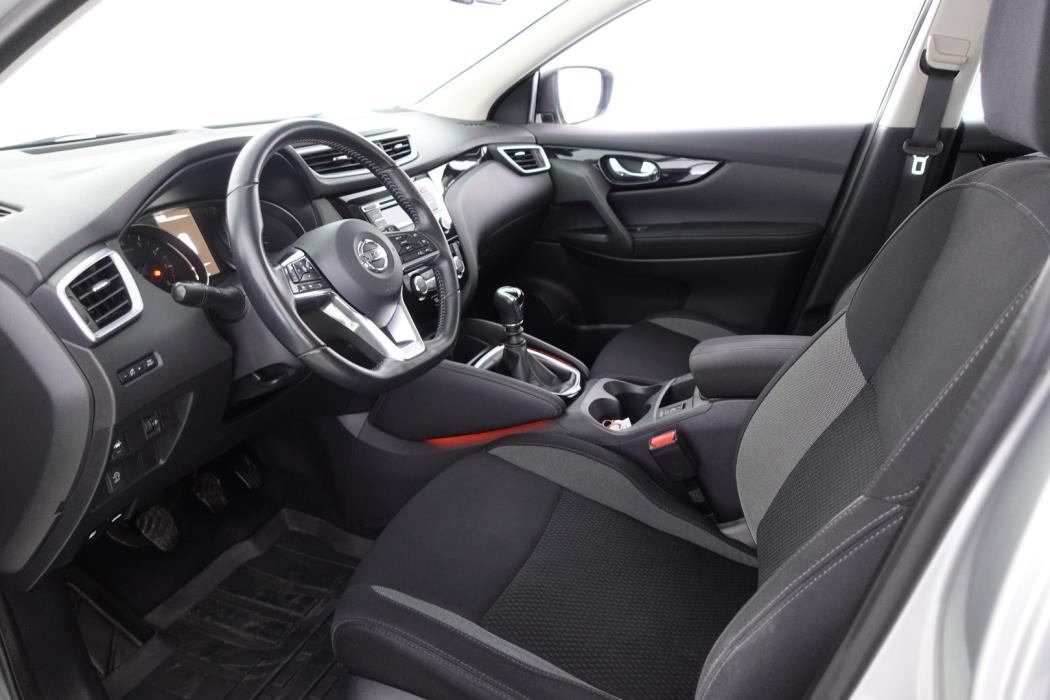 NISSAN Qashqai 2018