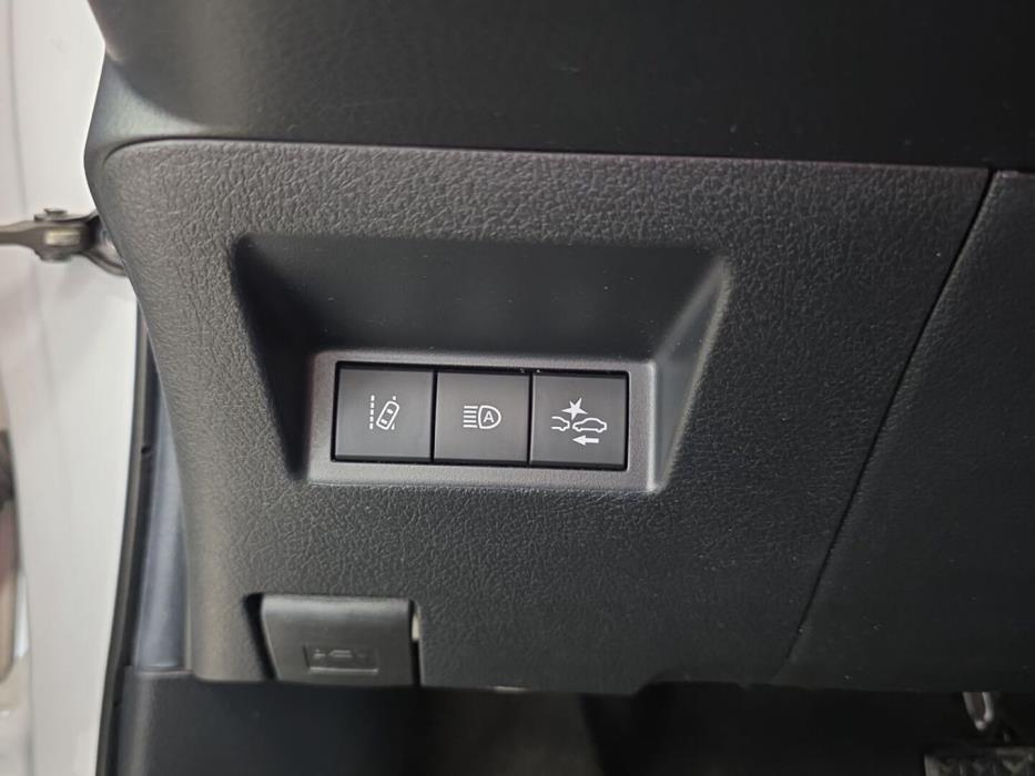 TOYOTA Yaris 2019