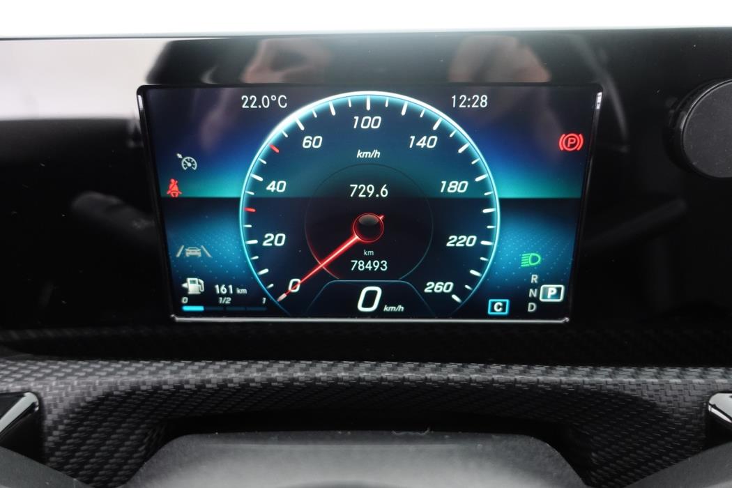 MERCEDES-BENZ A 2019