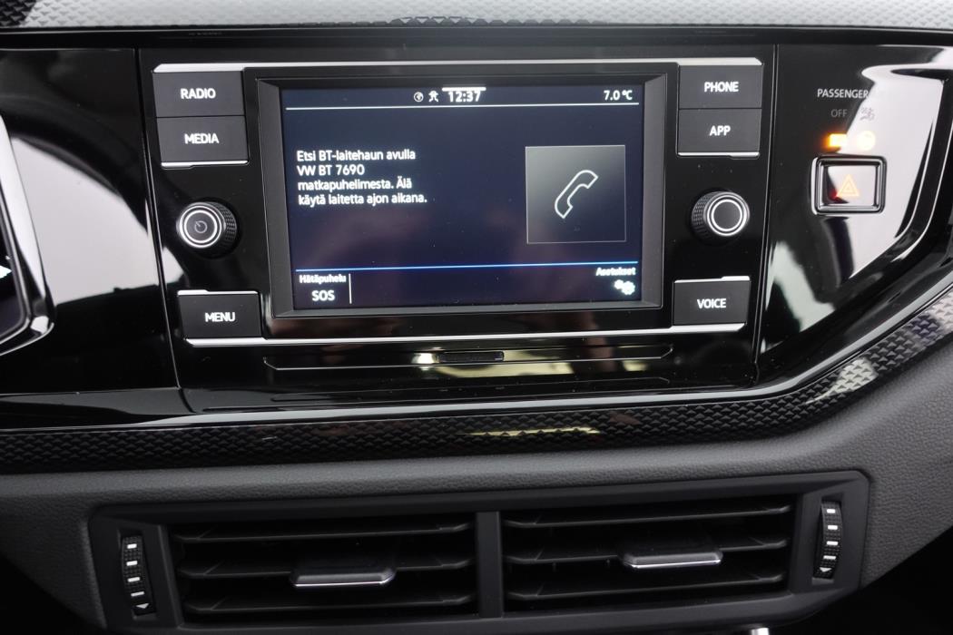 VOLKSWAGEN Polo 2022