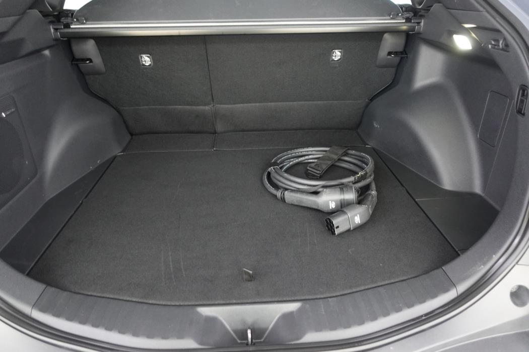 SUBARU Solterra 2022