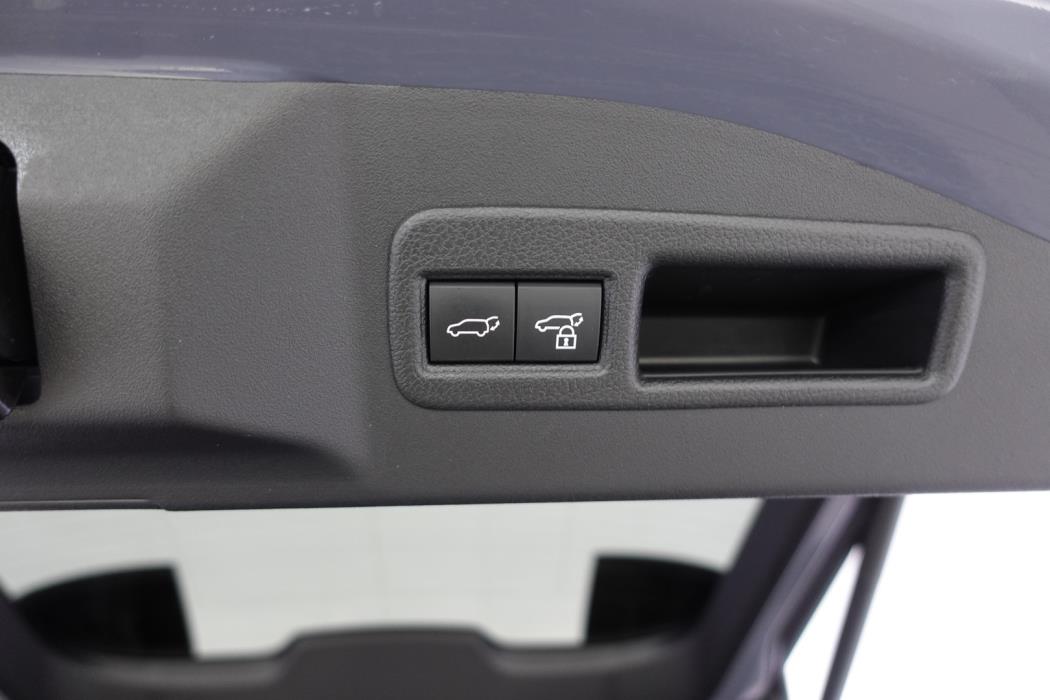 SUBARU Solterra 2022