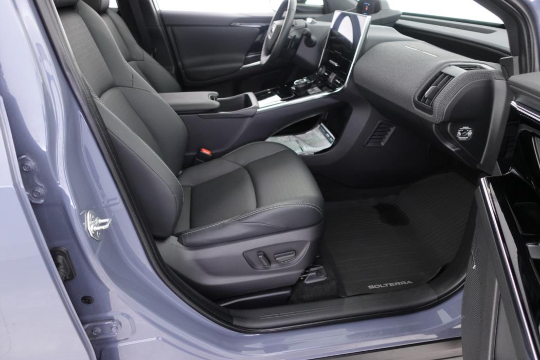 SUBARU Solterra 2022