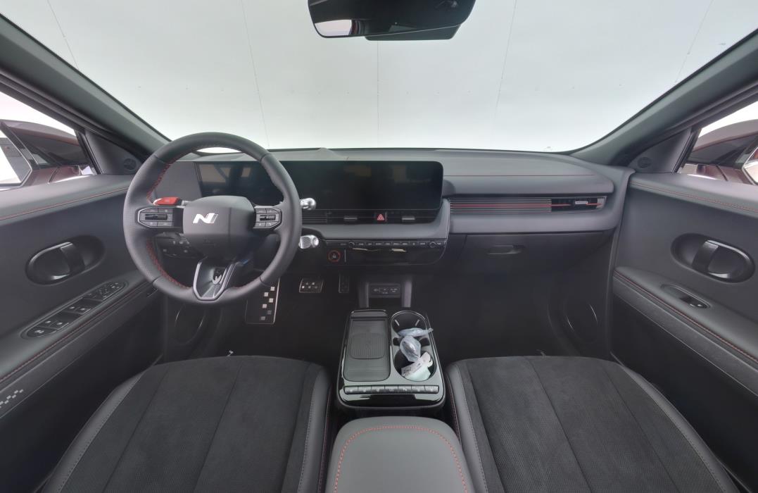 HYUNDAI IONIQ 5 2025