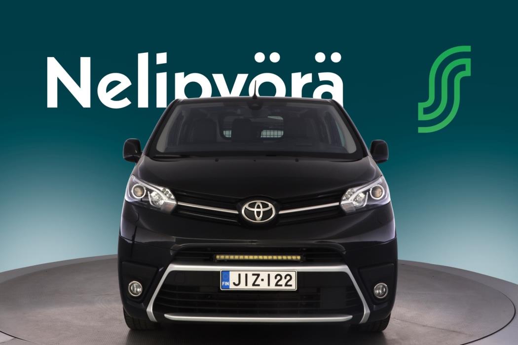 TOYOTA Proace 2022
