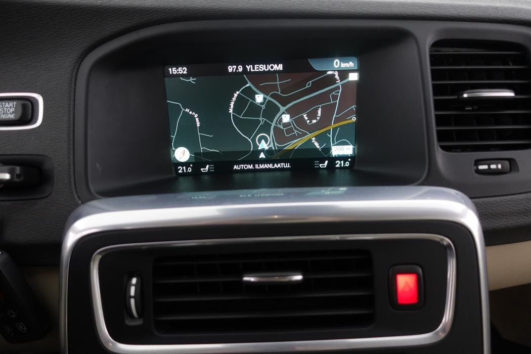 VOLVO V60 Cross Country 2016