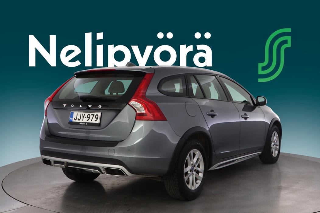 VOLVO V60 Cross Country 2016