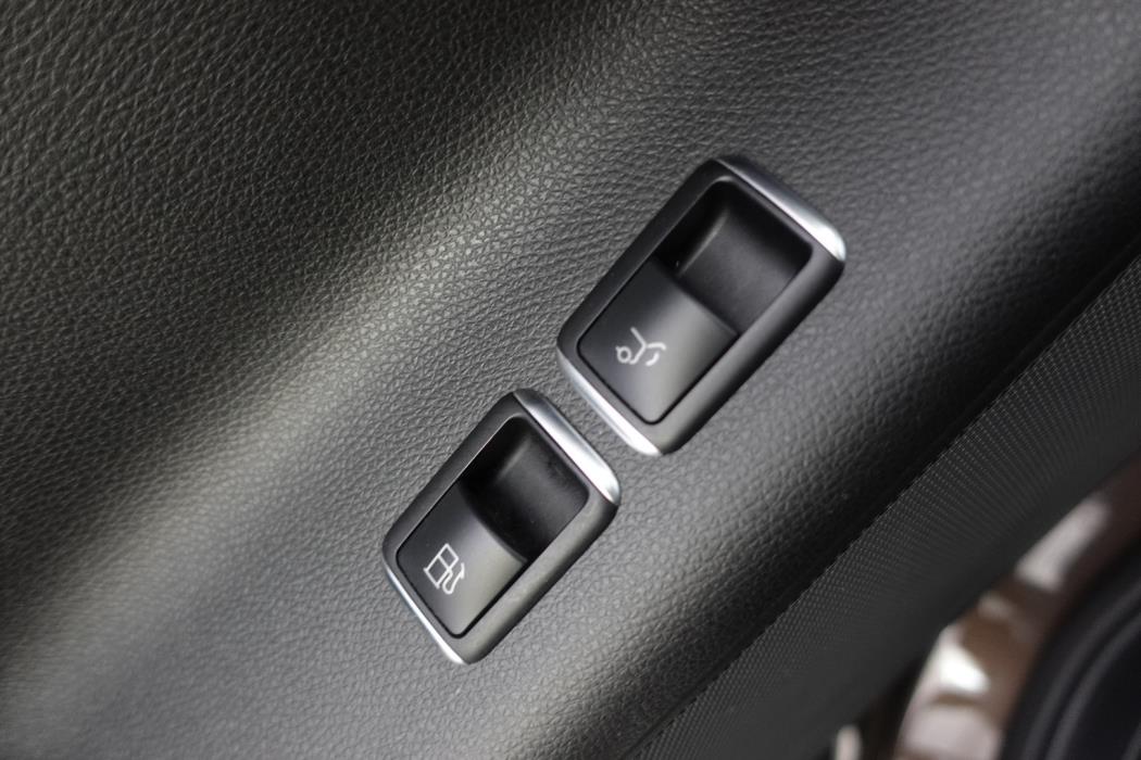 MERCEDES-BENZ GLE 2016