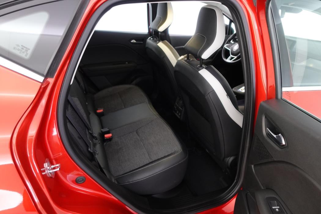 RENAULT Captur 2021