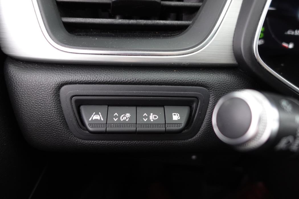 RENAULT Captur 2021