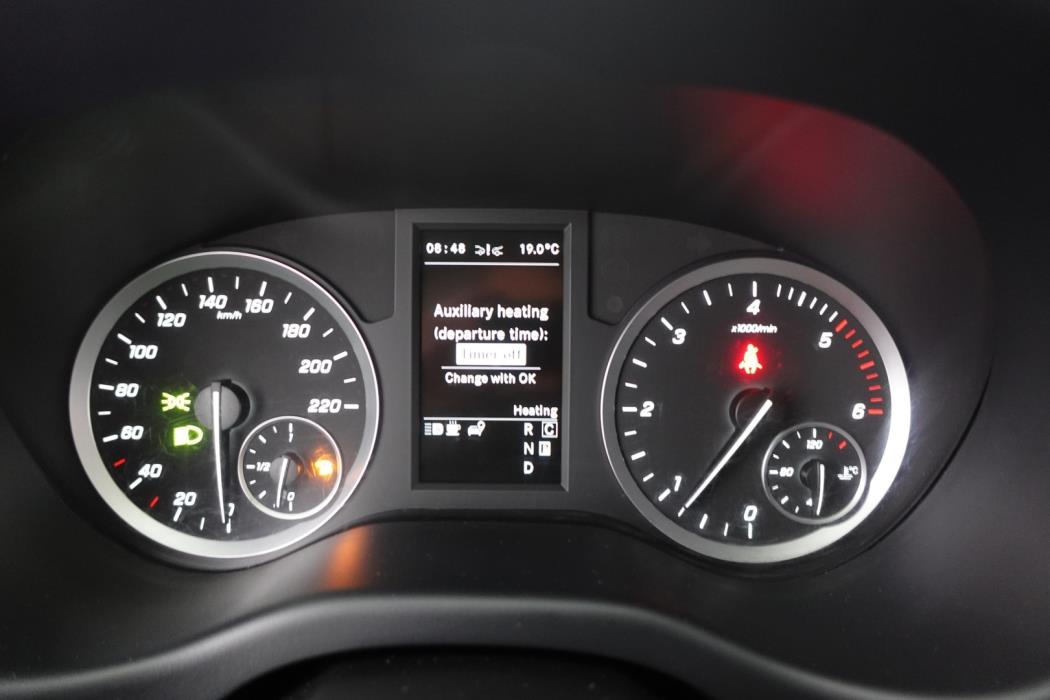 MERCEDES-BENZ Vito 2021