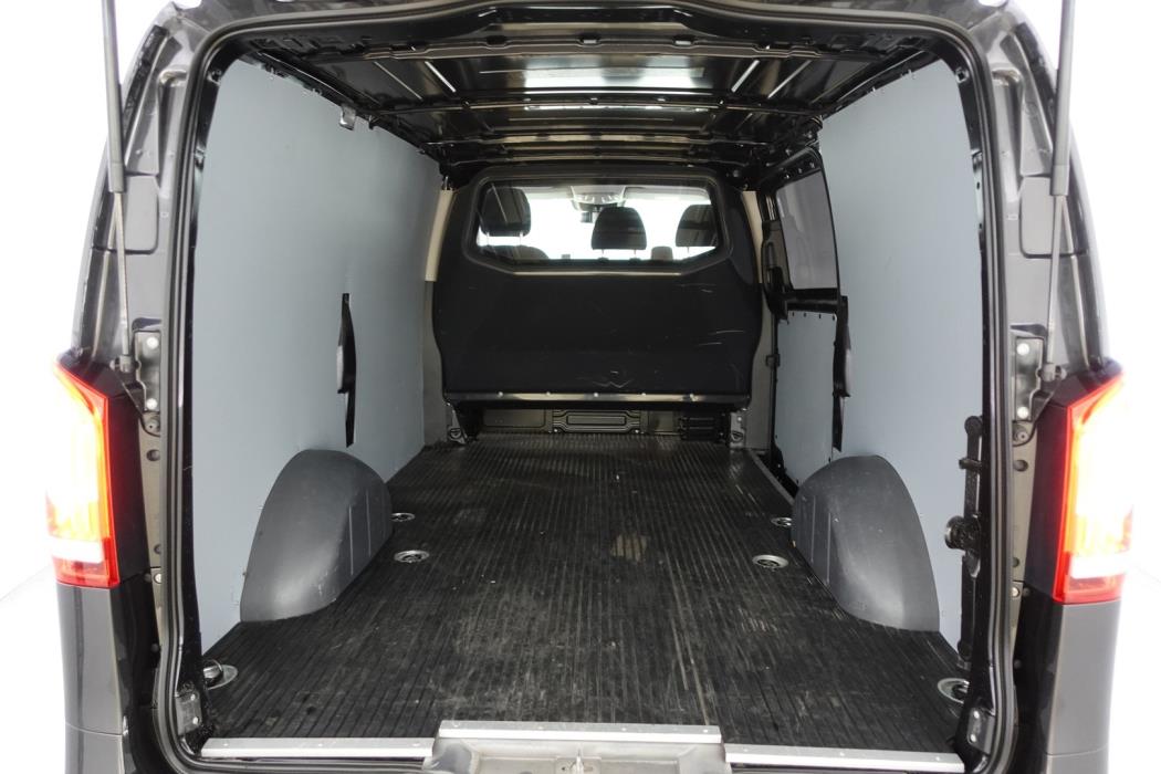 MERCEDES-BENZ Vito 2021