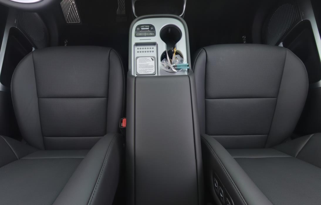 HYUNDAI IONIQ 9 2026