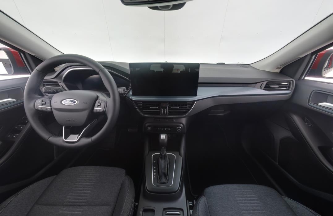 FORD FOCUS 2025