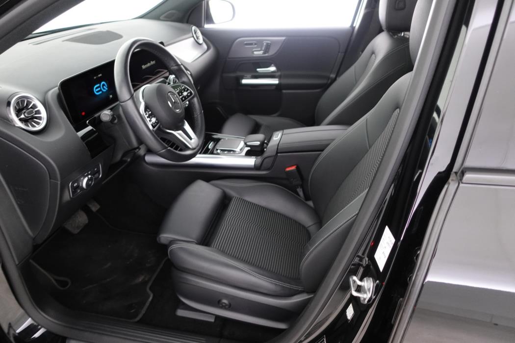 MERCEDES-BENZ EQA 2022