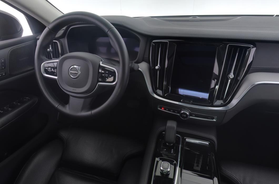 VOLVO S60 2024