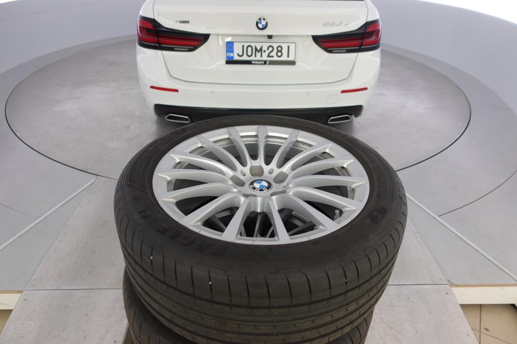 BMW 530 2021