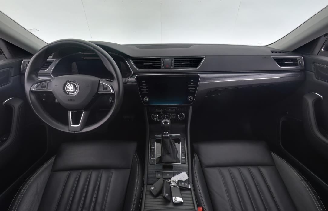SKODA Superb 2020