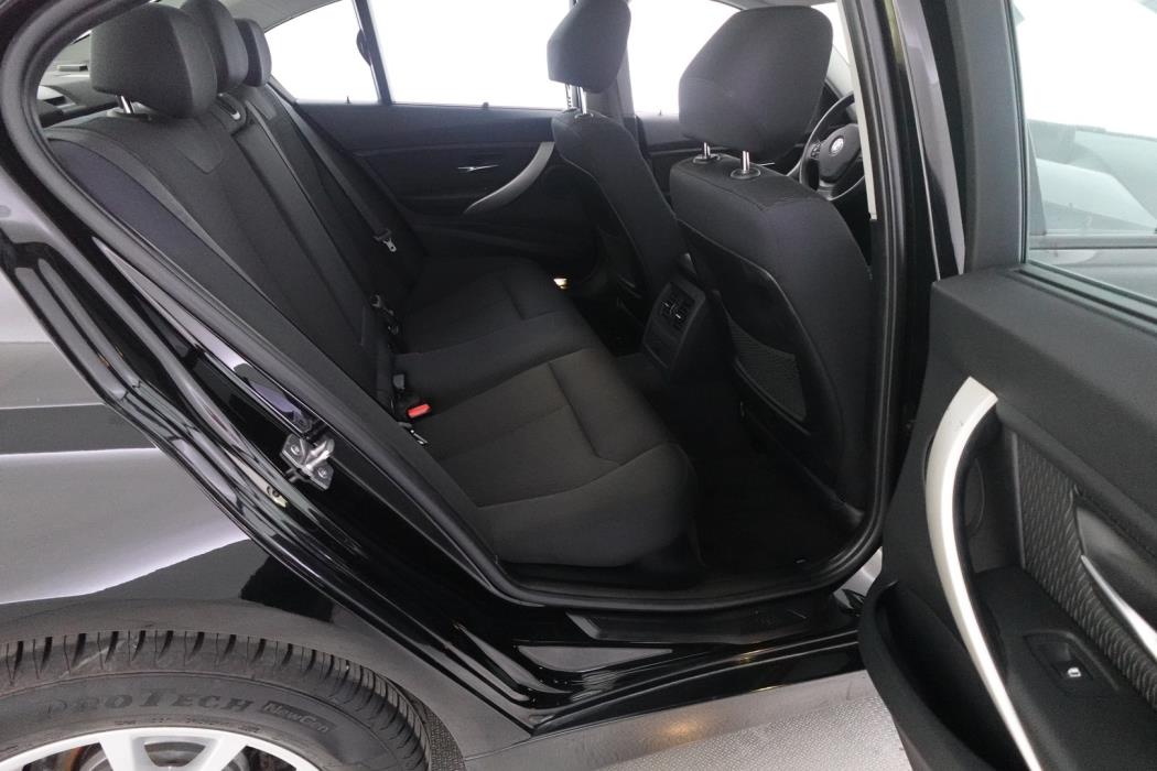 BMW 320 2014